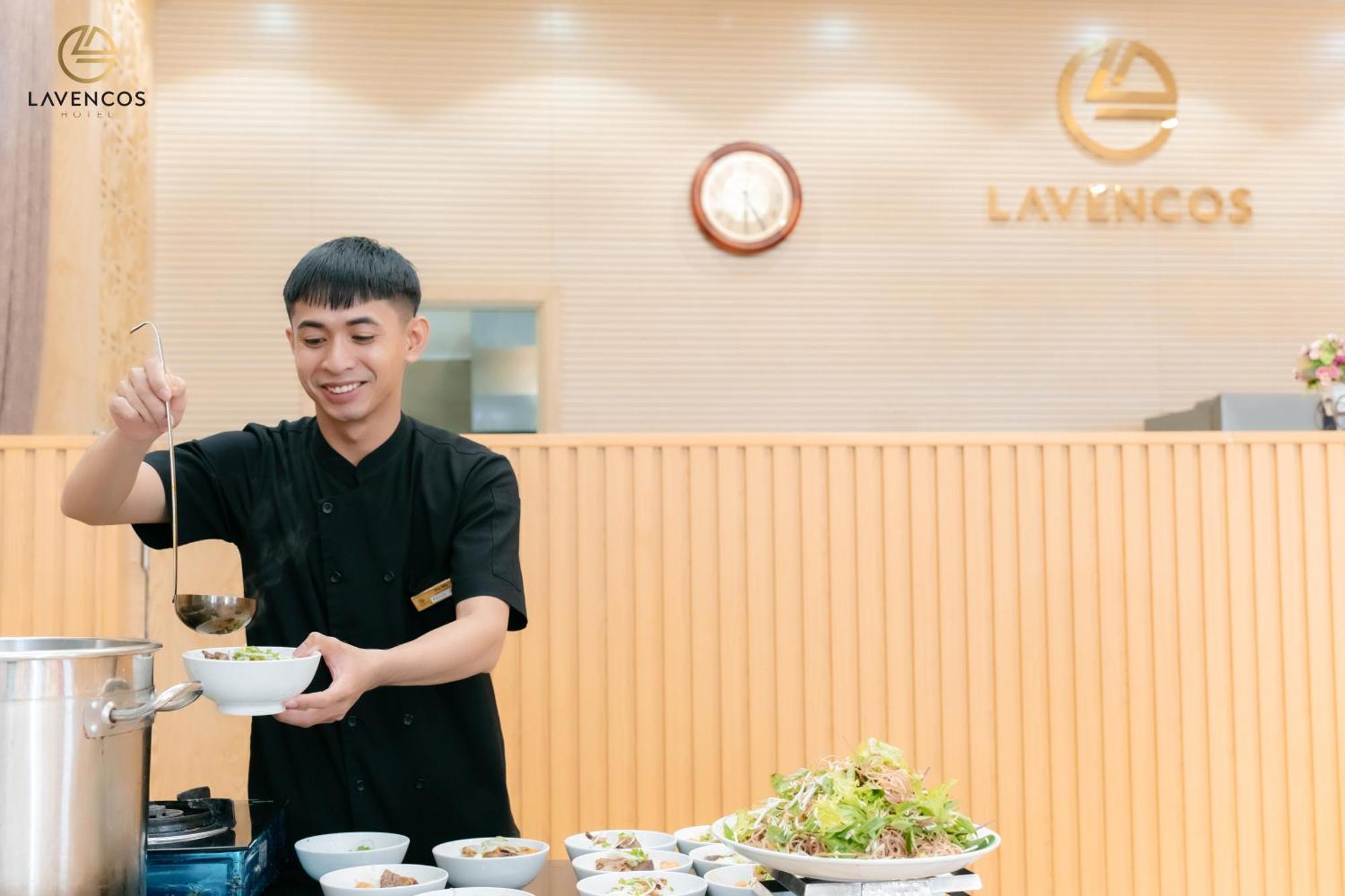Lavencos Hotel Da Nang Bagian luar foto