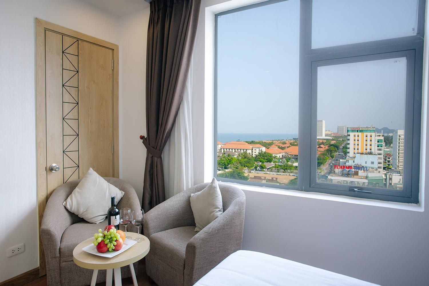 Lavencos Hotel Da Nang Bagian luar foto
